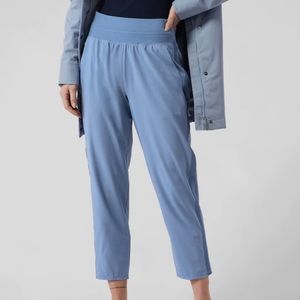 NWT Athleta Nolita Slim Tapered Crop Pant in Cottage Blue Size 16 Regular